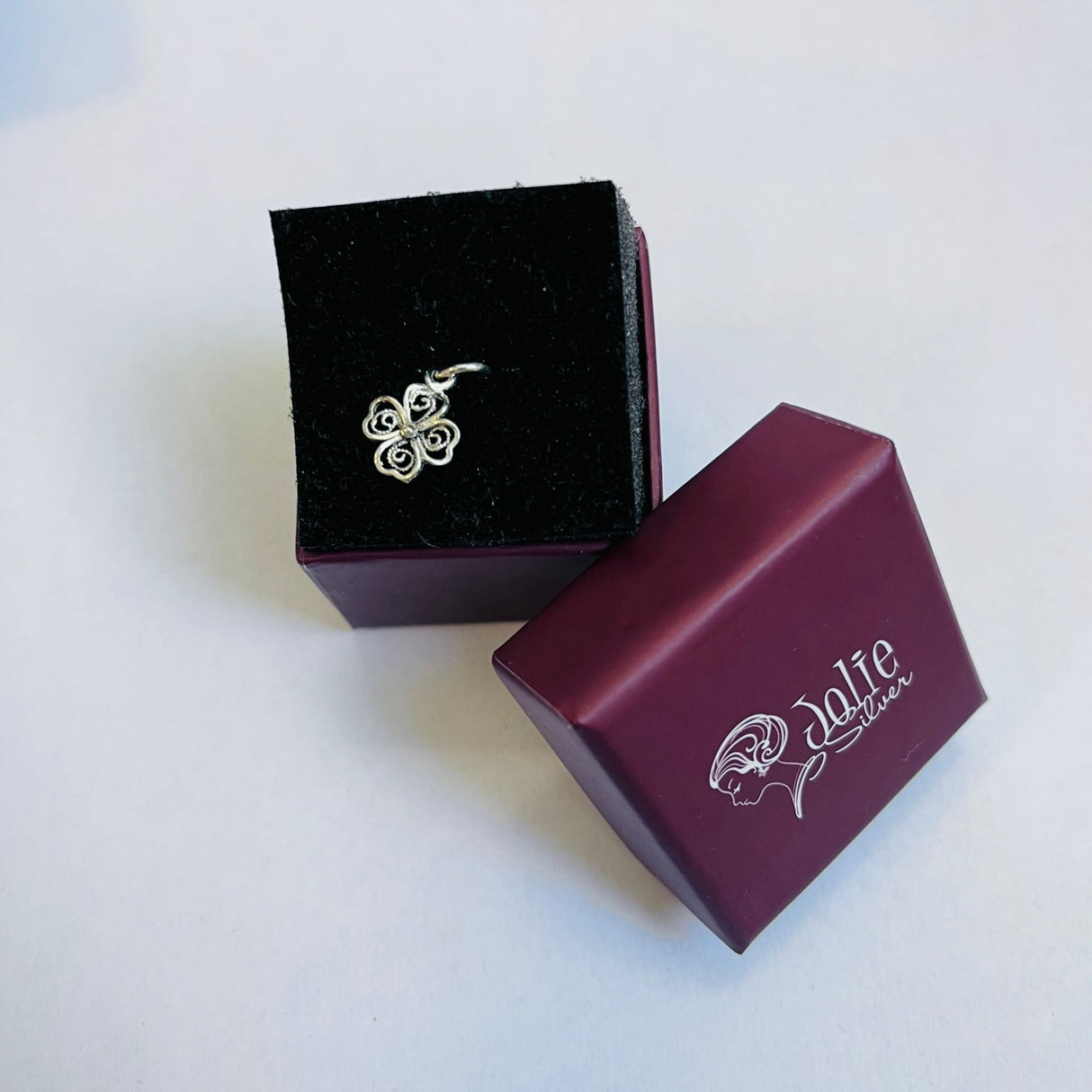 925-ös ezüst medál, 0,6 gramm