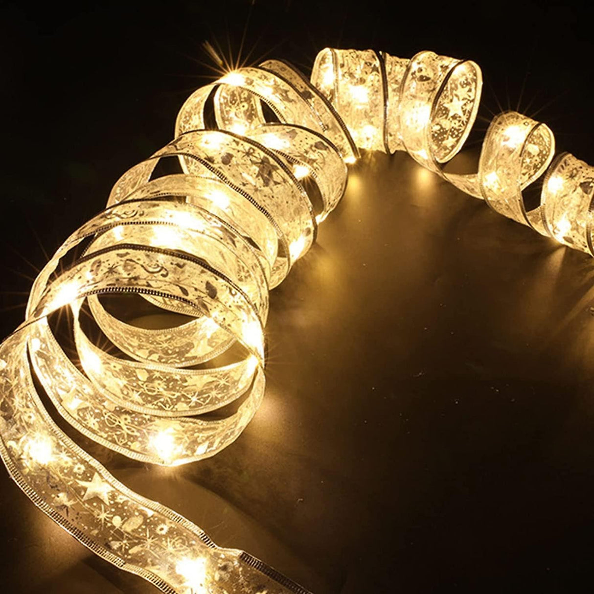 Panglică LED de Crăciun Vivimall Aurie, lungime 5 m, 50 LED-uri, Baterii, Alb cald - vivimall.ro