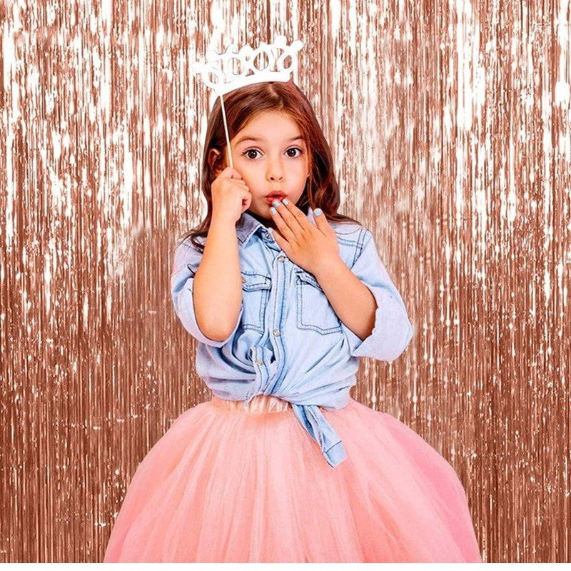 Perdea Franjurata, Vivimall, Model Decor Petrecere, pentru Fundal de Poze, Amenajare Colorata a Petrecerii, Dimensiune 100x200 cm, Roz Auriu - vivimall.ro