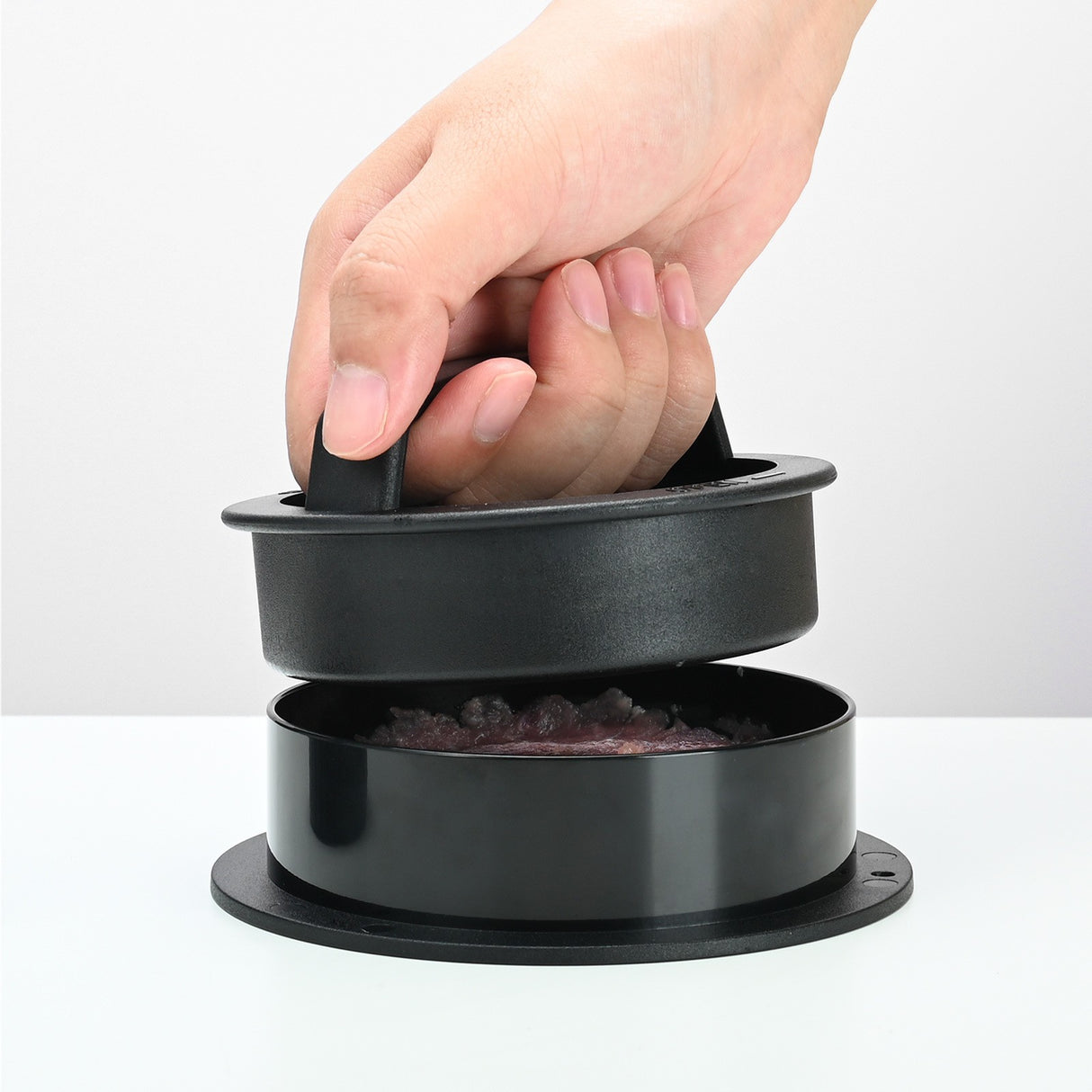 Presa Dubla Pentru Hamburgeri 2 In 1, Forma Si Presa, Doua Dimensiuni, Cu Maner, Usor De Curatat Si Folosit, Material Abs, 100 De Foi Hartie De Copt Incluse, 13X13.5X7 Cm, Fara Lipire, Neagra - vivimall.ro