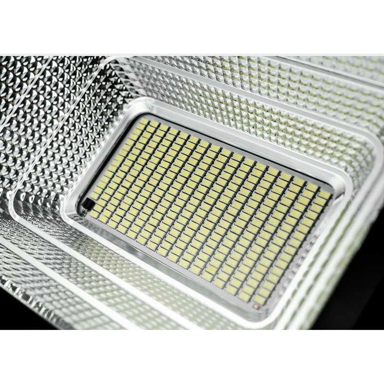 Proiector Led/Lampa Solara De Exterior, 15 Cm X 12 Cm, Rezistent La Apa Ip67, Cu Panou Solar, 100 Led Smd, 30W, Senzor De Lumina, Timer, Cu Telecomanda, 2 Moduri De Iluminat, Kit Montaj Inclus, Lumina Rece - vivimall.ro