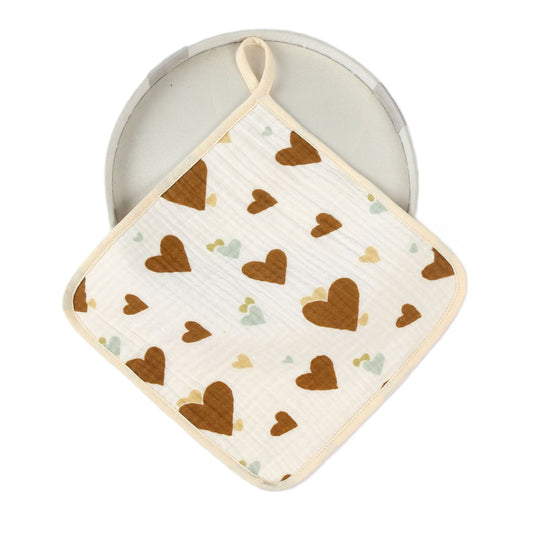 Prosop Absorbant, Vivimall, din Bumbac, 25 x 25 cm, Model Inimioare, cu Agatatoare, Maro - vivimall.ro