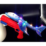 Pistol cu Lansator de Avion, Vivimall, din Polistiren+Plastic, +3 Ani, Avion 38 cm, Lansare 10 m, cu Lumini si Roti, Rosu/Albastru - vivimall.ro