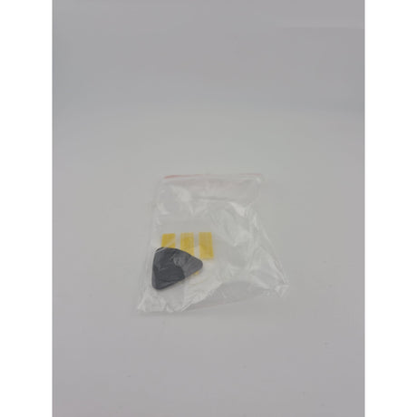 Detaliu protecție colțuri și cameră husă metalică Flippy iPhone 16 Pro Max negru, aliaj rezistent