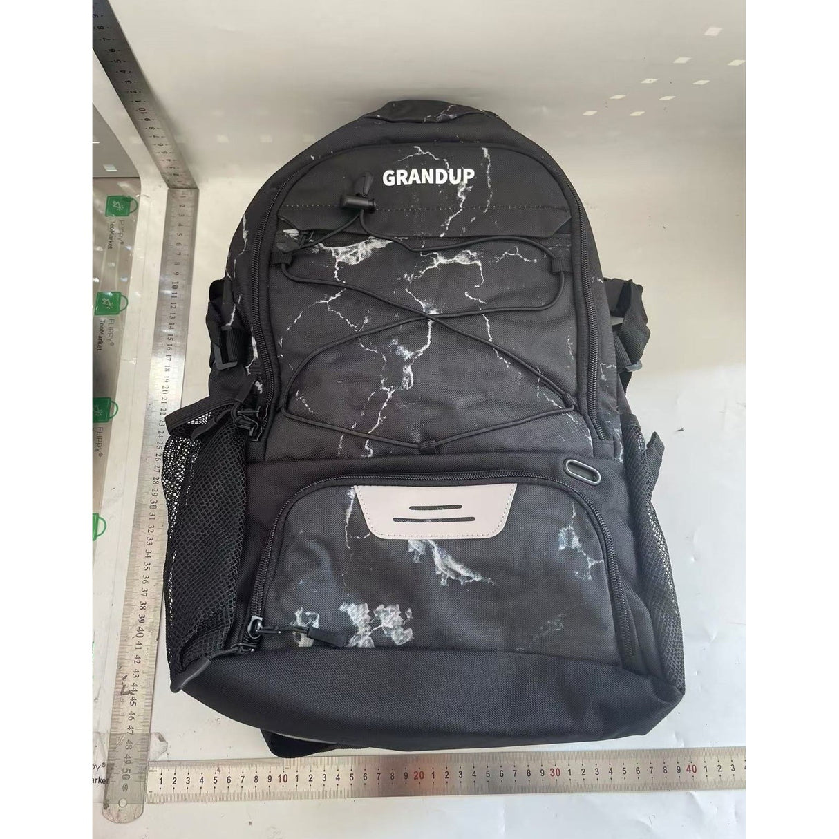 Rucsac de Baschet Multifunctional, Vivimall, pentru Calatorie, Sport, Scoala, cu Compartiment pentru Pantofi si Minge, 32 Litri, 45x32x22 cm, Negru-Alb - vivimall.ro