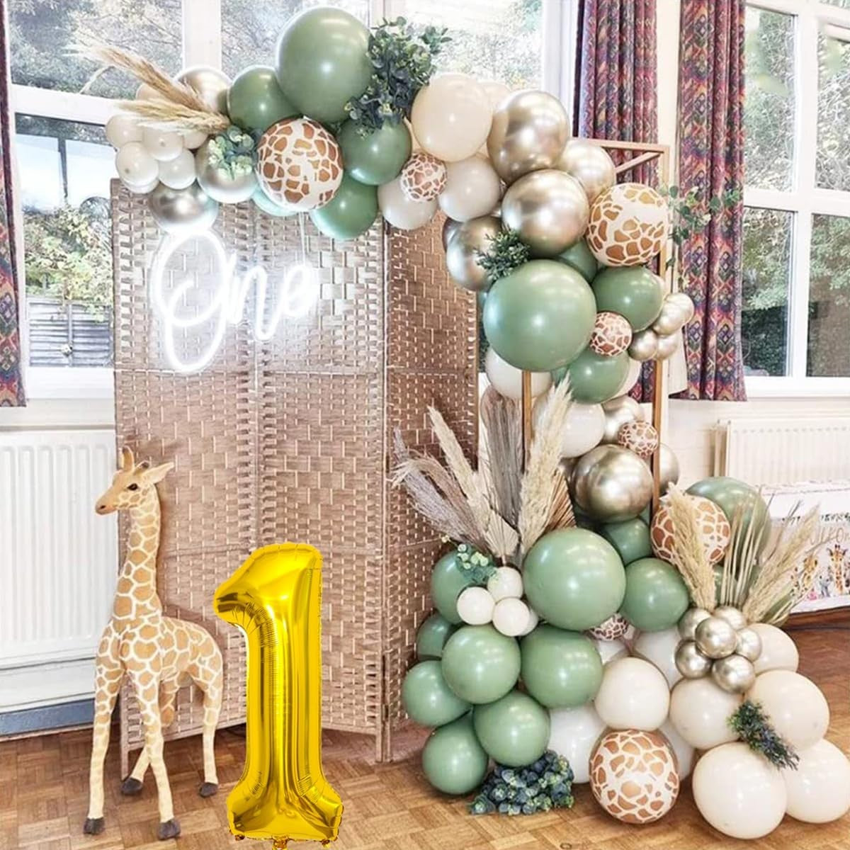 Set 30 Baloane Folie si Latex, Vivimall, Tematica Prima Aniversare, Baloane Latex 30cm, 25cm, Figurina Girafa 32x34 cm, Frunza Palmier 15 cm, Cifra 1 76 cm, Multicolor - vivimall.ro