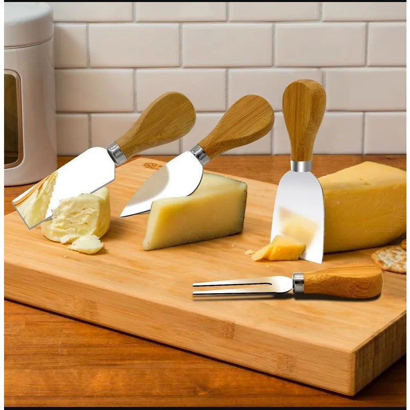 Set 4 cutite pentru branza Vivimall, din otel inoxidabil, maner din lemn de salcam, pentru branza sau unt, 15 x 6.3 x 3 cm, argintiu - vivimall.ro