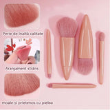 Set 5 Mini Pensule de Machiaj, Vivimall, Portabile, in Carcasa cu Oglinda, din Par Sintetic Moale, Roz Pastel, 12x7x2.5 cm - vivimall.ro