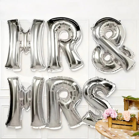 Set Baloane din Folie Metalizata, Vivimall, Figurine Litere, Model MR&MRS, Tema Nunta, 40 cm, Baloane Party, Ambalaj Individual, Pai inclus, Umflare cu Aer sau Heliu, Argintiu - vivimall.ro
