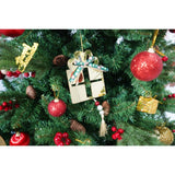 Set brad artificial de Craciun si elemente decorative, decorat cu conuri pin rosii, inaltime 210 cm, diametru 137 cm, 1172 ramuri, Flippy, verde, suport metalic inclus - vivimall.ro