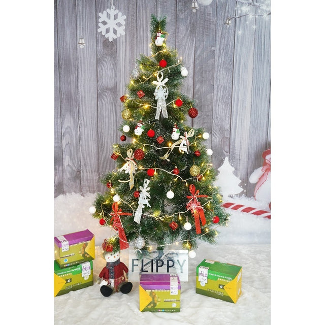 Set brad artificial de Craciun si elemente decorative tip pin inzapezit tip 1, inaltime 150 cm, diametru 85 cm, 160 ramuri cu ace 3D 12 cm, Vivimall, verde cu varfuri, ninse, suport metalic inclus - vivimall.ro