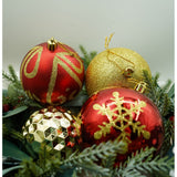 24 darabos karácsonyi díszkészlet, gömb alakú, piros/, 8 cm átmérőjű, műanyag, csillámos bevonattal, doboz 19 cm hosszú x 42 cm magas x 19 cm mély
