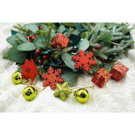 24 db-os karácsonyi díszkészlet, gömb alakú, piros/, polisztirol, csillámos bevonattal, doboz 3 cm mélység x 20 cm hosszúság x 14 cm magasság