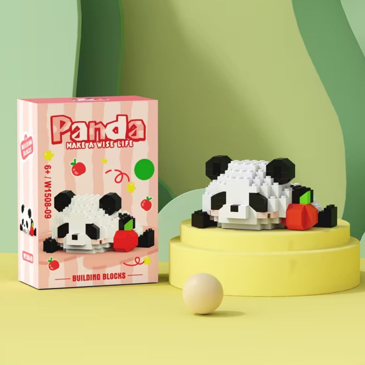Detaliu îmbinare piese plastic ABS set construcție Flippy Panda cu Măr, roșu