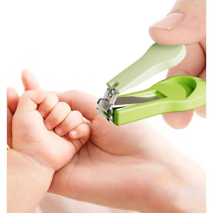 Set 4in1 de Ingrijire Unghii pentru Bebelusi, Vivimall, Cutie de Depozitare Tip Cerb, 0-6 Ani, 11 x 6 x 11 cm, Verde - vivimall.ro