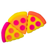 Jucărie squishy Flippy Squeezza model felie de pizza, vedere frontală, dimensiuni 9×8,5 cm
