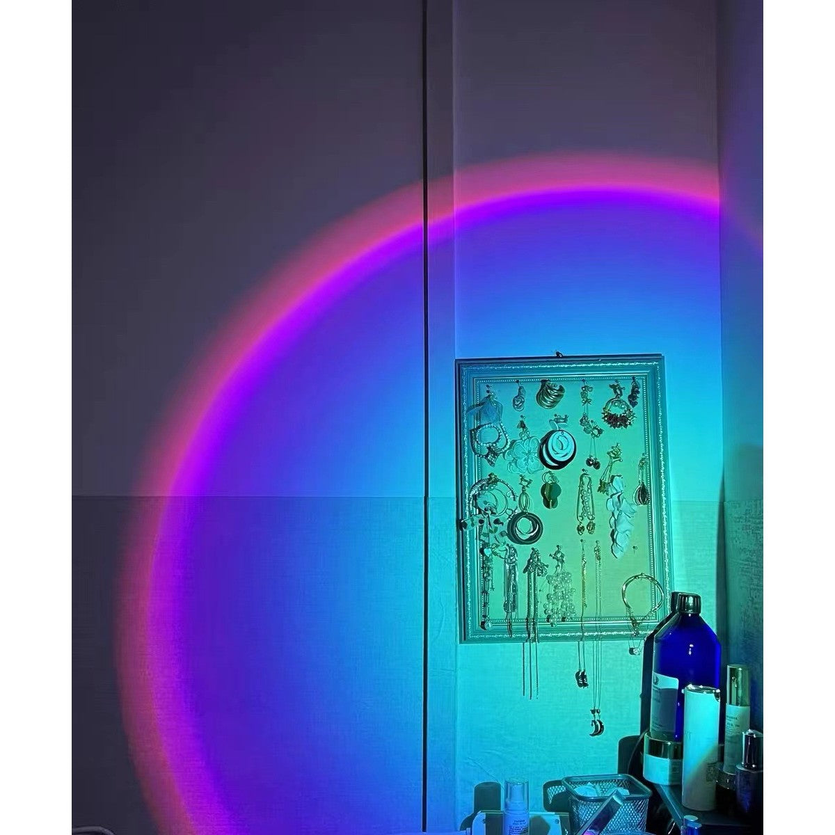 Lampa de veghe cu proiectie Multicolor RGB cu telecomanda, Vivimall, lumina ambientala pentru atmosfera romantica, iepuras, Roz - vivimall.ro