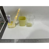 Cana Multifunctionala pentru Voiaj, Vivimall, cu Functii de Depozitare si Suport Articole Igiena Dentara, 13 x 6.8 x 6 cm, Galben - vivimall.ro