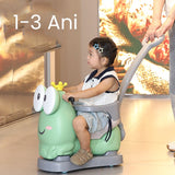Mașinuță balansor Vivimall verde, utilizare interior, copil în acțiune pe covor