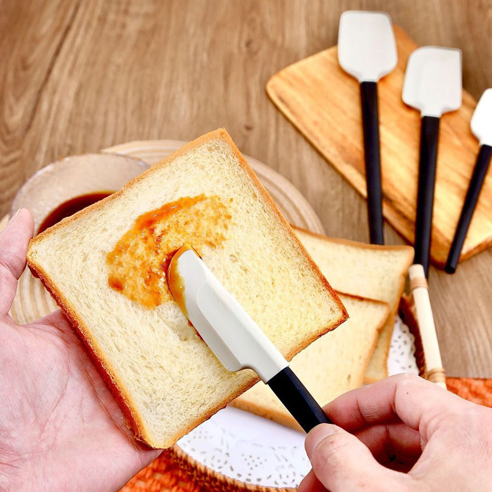 Ustensile de Bucatarie, Vivimall, Set din 4 bucati, din Silicon si Lemn, Spatule de Diferite Dimensiuni, Termo rezistente, Antiaderente, Instrument de Amestecat in Bucatarie, Alb-Negru - vivimall.ro