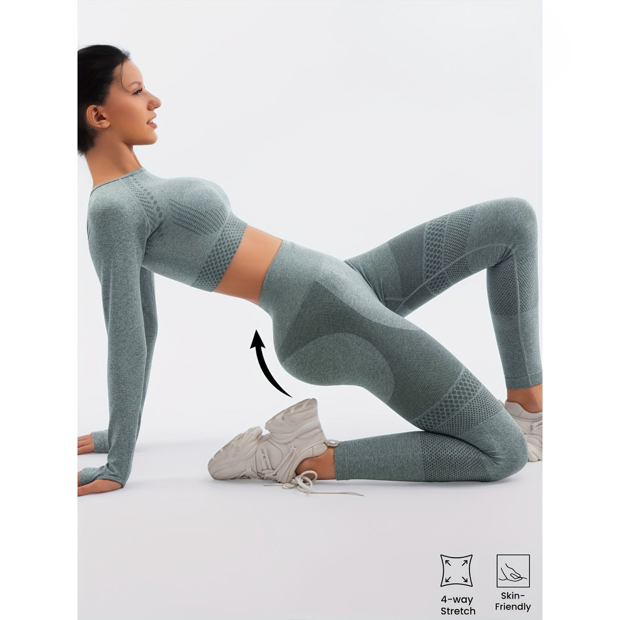 Top scurt cu mânecă lungă verde mentă Vivimall, detaliu material nailon-spandex elastic